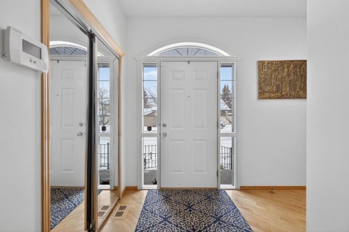 154 Sienna Ridge Landing Sw, Calgary, AB - Indoor Photo Showing Other Room