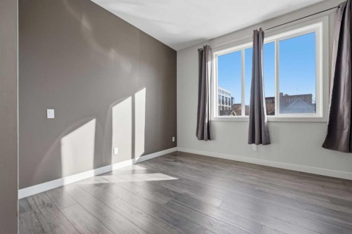 206-910 18 Avenue Sw, Calgary, AB - Indoor Photo Showing Other Room