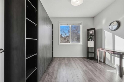 206-910 18 Avenue Sw, Calgary, AB - Indoor Photo Showing Other Room