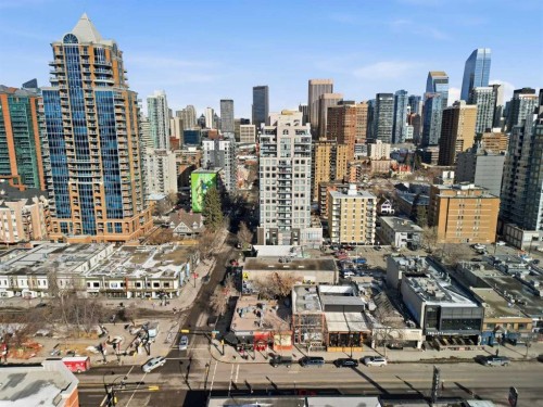 206-910 18 Avenue Sw, Calgary, AB - Outdoor With View