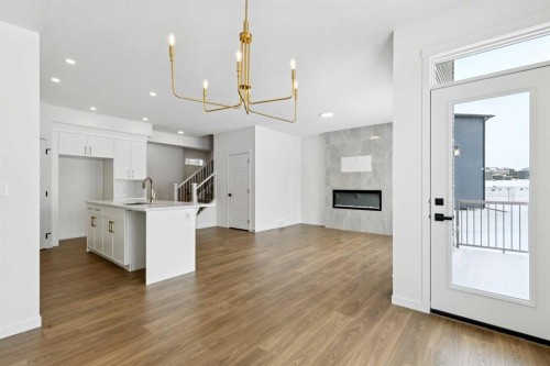 175 Herron Landing Ne, Calgary, AB - Indoor Photo Showing Kitchen