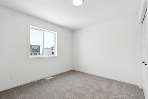 175 Herron Landing Ne, Calgary, AB - Indoor Photo Showing Other Room