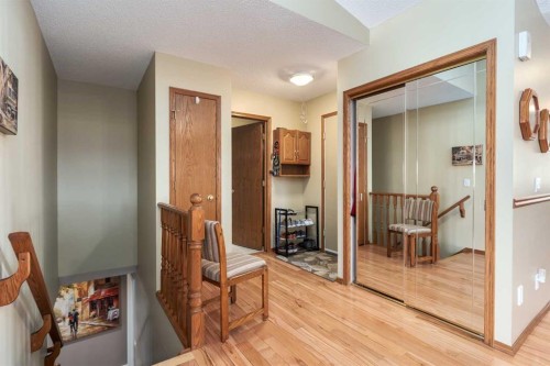 912 Riverside Drive Nw, High River, AB - Indoor Photo Showing Other Room