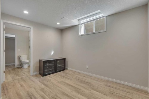 52 Sandstone Ridge Crescent, Okotoks, AB - Indoor