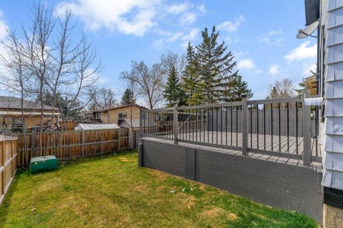 62 Deer Ridge Way Se, Calgary, AB - Outdoor