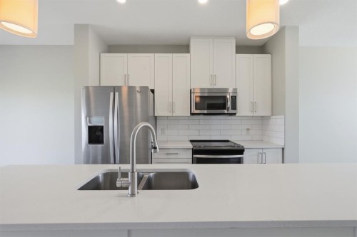 50 Copperstone Common Se, Calgary, AB 