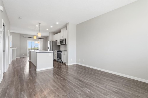 50 Copperstone Common Se, Calgary, AB 