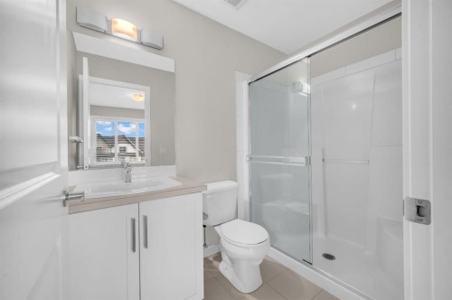 50 Copperstone Common Se, Calgary, AB 