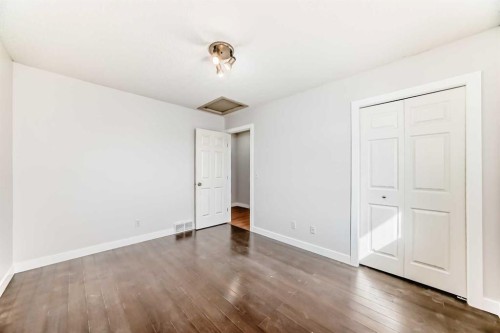 57 Cimarron Meadows Crescent, Okotoks, AB - Indoor Photo Showing Other Room