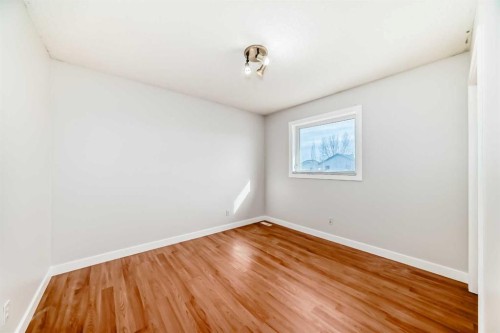 57 Cimarron Meadows Crescent, Okotoks, AB - Indoor Photo Showing Other Room