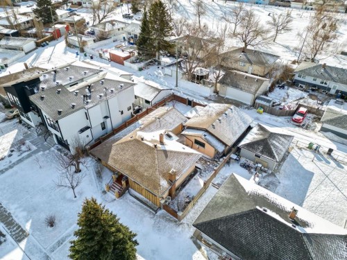 47 Montrose Crescent Ne, Calgary, AB - Outdoor With View