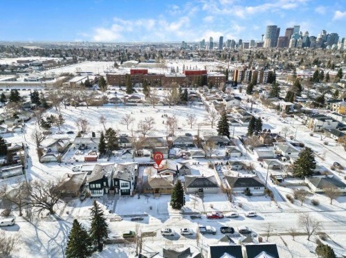47 Montrose Crescent Ne, Calgary, AB - Outdoor With View