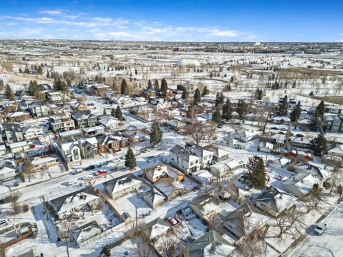 47 Montrose Crescent Ne, Calgary, AB - Outdoor With View