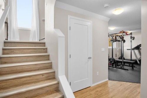 2314 19 Avenue, Bowden, AB - Indoor