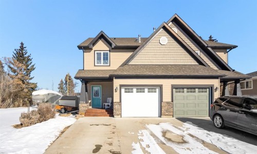 2314 19 Avenue, Bowden, AB - Outdoor With Facade