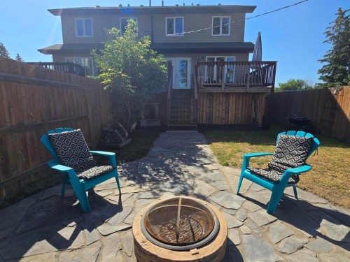 2314 19 Avenue, Bowden, AB - Outdoor With Deck Patio Veranda