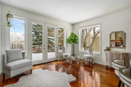 33 Ridge Pointe Drive, Heritage Pointe, AB - Indoor Photo Showing Living Room