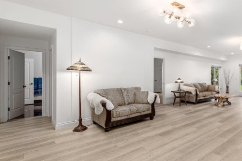 33 Ridge Pointe Drive, Heritage Pointe, AB - Indoor