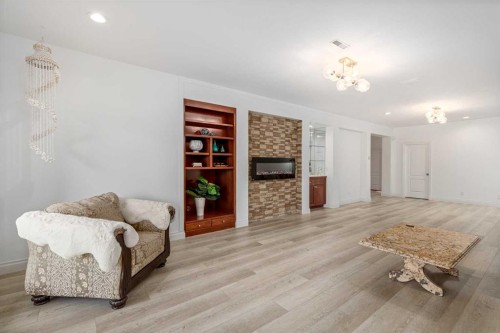 33 Ridge Pointe Drive, Heritage Pointe, AB - Indoor With Fireplace
