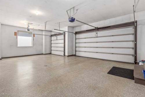 33 Ridge Pointe Drive, Heritage Pointe, AB - Indoor Photo Showing Garage