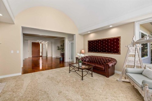 33 Ridge Pointe Drive, Heritage Pointe, AB - Indoor