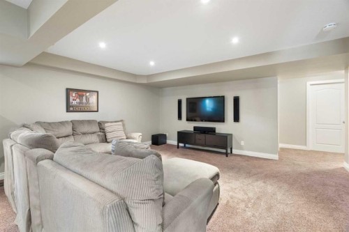 1914 Broadview Road Nw, Calgary, AB - Indoor