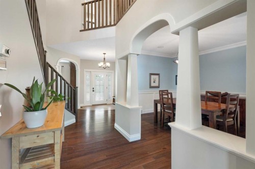 1914 Broadview Road Nw, Calgary, AB - Indoor Photo Showing Other Room