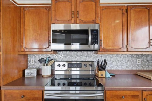 165 Macewan Glen Drive Nw, Calgary, AB - Indoor Photo Showing Kitchen