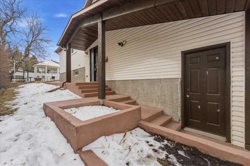 165 Macewan Glen Drive Nw, Calgary, AB - Outdoor