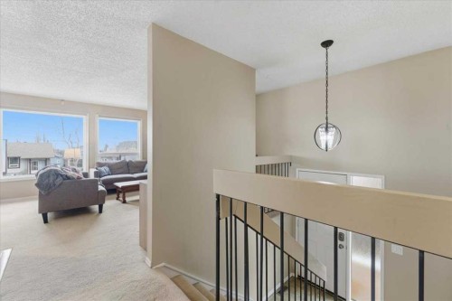 165 Macewan Glen Drive Nw, Calgary, AB - Indoor Photo Showing Other Room