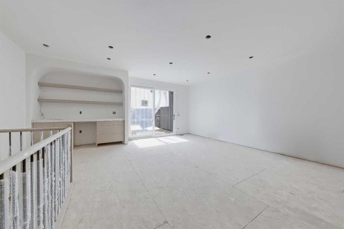 2231 2 Avenue Nw, Calgary, AB - Indoor