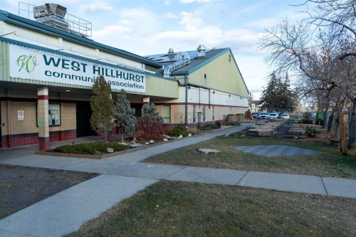 2231 2 Avenue Nw, Calgary, AB - Outdoor