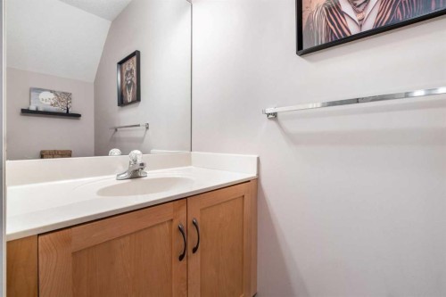 324 Bridlewood Lane Sw, Calgary, AB - Indoor Photo Showing Bathroom