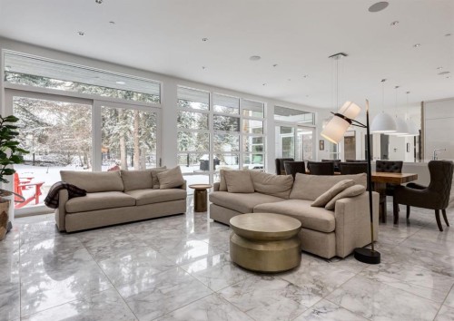106 Pumpridge Place Sw, Calgary, AB - Indoor Photo Showing Living Room