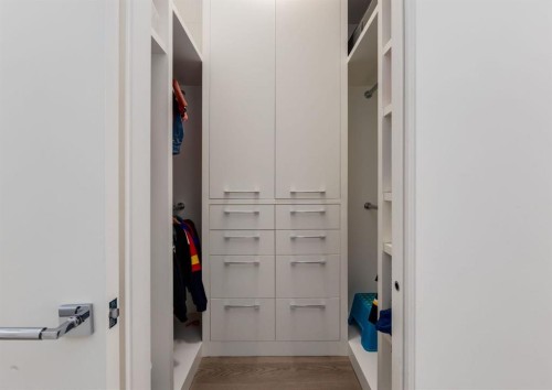 106 Pumpridge Place Sw, Calgary, AB - Indoor Photo Showing Other Room