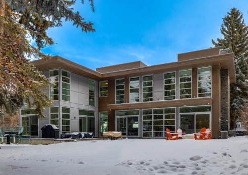 106 Pumpridge Place Sw, Calgary, AB - Outdoor