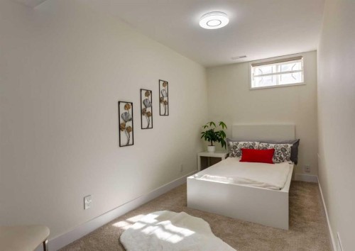 5219 Valiant Drive Nw, Calgary, AB - Indoor Photo Showing Bedroom