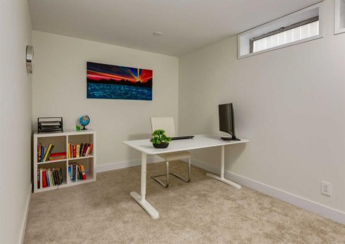 5219 Valiant Drive Nw, Calgary, AB - Indoor Photo Showing Office