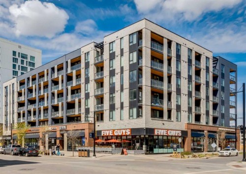 5219 Valiant Drive Nw, Calgary, AB - Outdoor With Facade