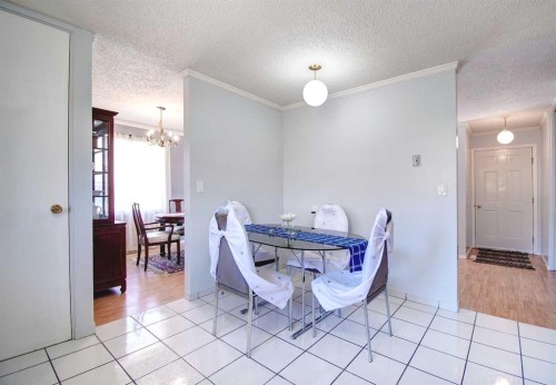 6307 Thornaby Way Nw, Calgary, AB - Indoor Photo Showing Other Room