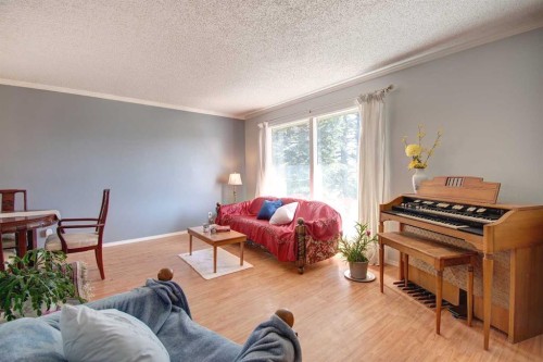 6307 Thornaby Way Nw, Calgary, AB - Indoor