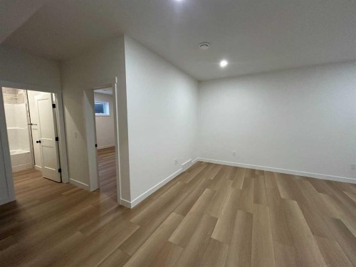 4 Williams Avenue, Olds, AB - Indoor Photo Showing Other Room