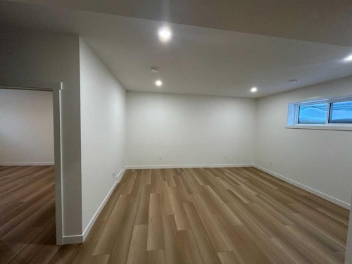 4 Williams Avenue, Olds, AB - Indoor Photo Showing Other Room