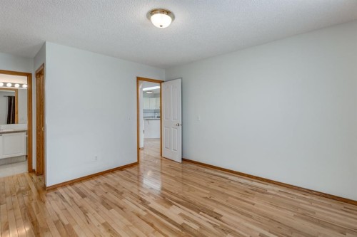 108 Quigley Close, Cochrane, AB - Indoor Photo Showing Other Room