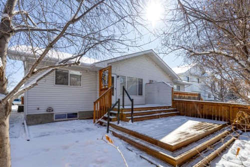 108 Quigley Close, Cochrane, AB - Outdoor