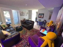 20-4531 7 Avenue SE Calgary, AB T2A 5E4