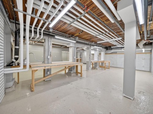 1015 11 Street Se, Calgary, AB - Indoor Photo Showing Basement