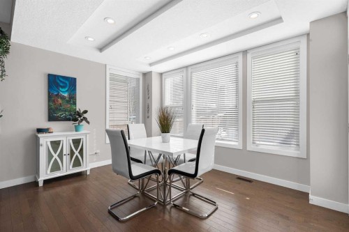 282 Mountainview Drive, Okotoks, AB - Indoor Photo Showing Dining Room