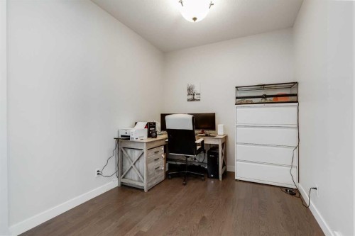 282 Mountainview Drive, Okotoks, AB - Indoor Photo Showing Office