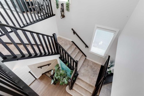 282 Mountainview Drive, Okotoks, AB - Indoor Photo Showing Other Room